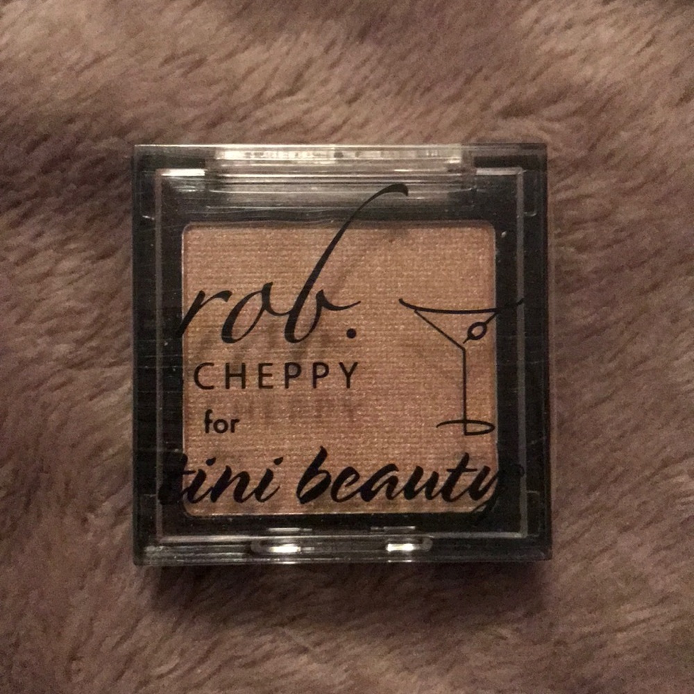 SEALED Tini Beauty Eyeshadow